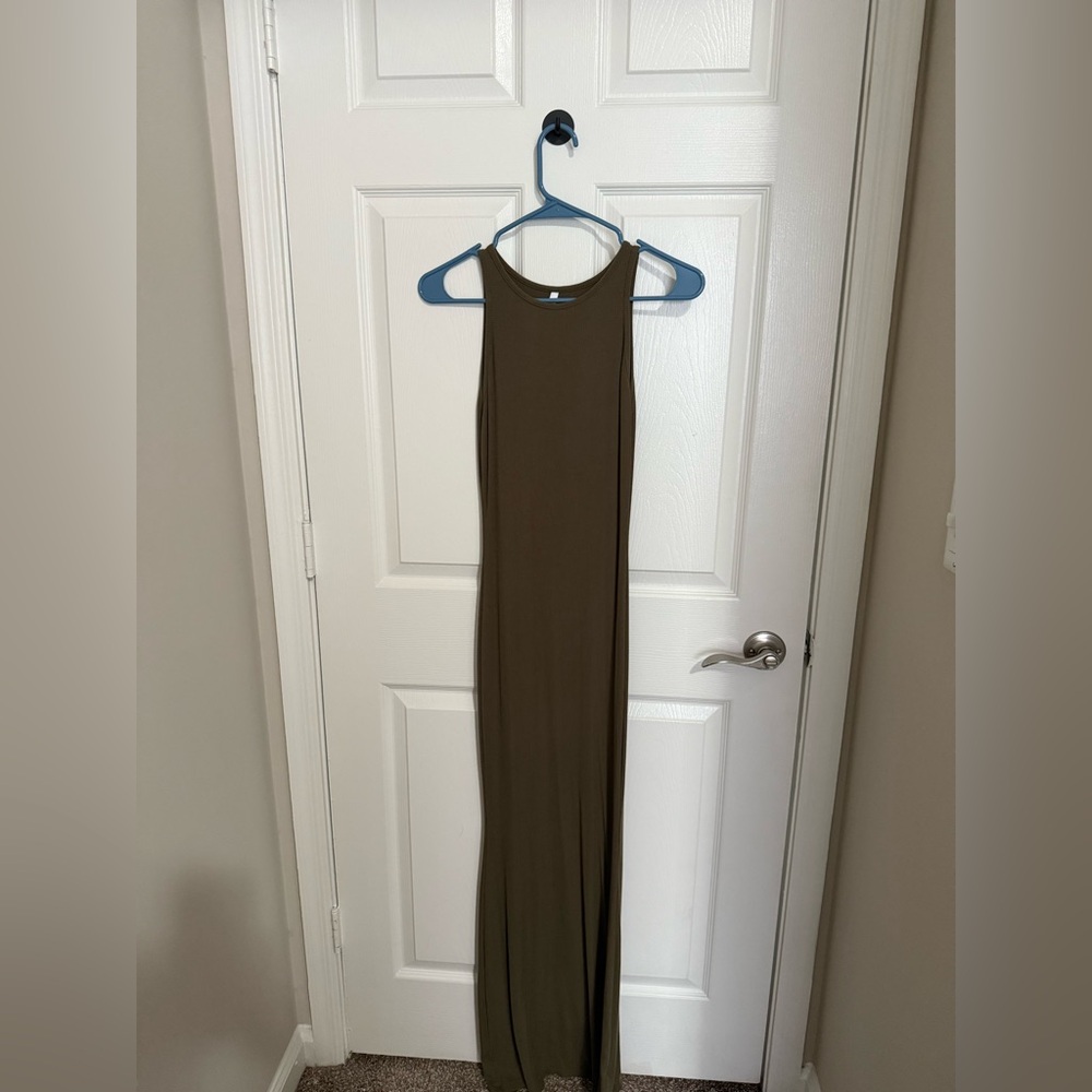 Elegant Olive Maxi Dress